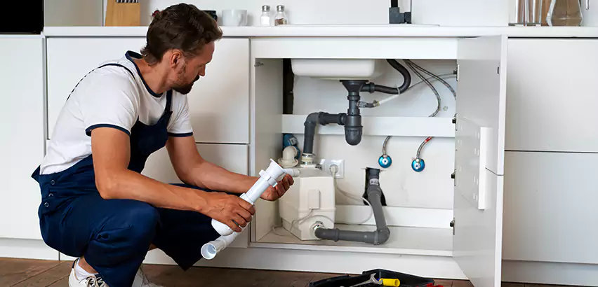 Plumbers for Frozen Pipes in East Islip